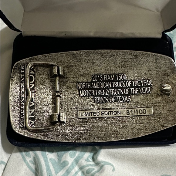 Montana Silversmiths 2013 RAM 1500 Belt Buckle  81/100. Truck of the Year. - Picture 4 of 6